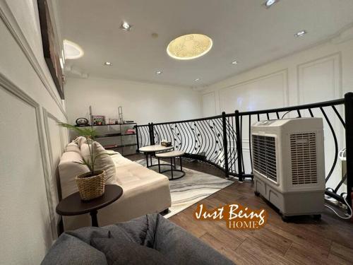Just Being Home 10pax 3BR/3BA 4Queen/1Sofa Just Being Home 10pax 3BR/3BA 4Queen/1Sofa