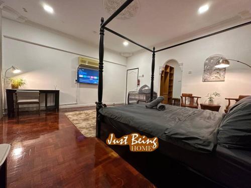 Just Being Home 10pax 3BR/3BA 4Queen/1Sofa Just Being Home 10pax 3BR/3BA 4Queen/1Sofa