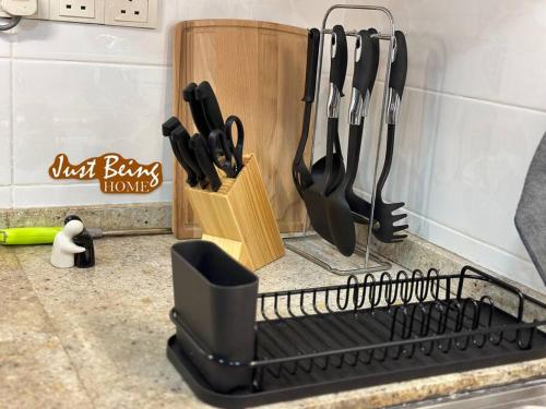 Just Being Home 10pax 3BR/3BA 4Queen/1Sofa Just Being Home 10pax 3BR/3BA 4Queen/1Sofa