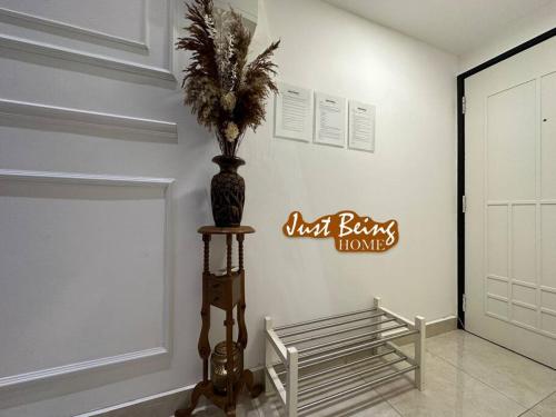 Just Being Home 10pax 3BR/3BA 4Queen/1Sofa Just Being Home 10pax 3BR/3BA 4Queen/1Sofa