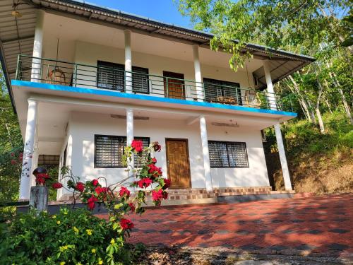 Villa Abu Sulthan - Garden Farm House Munnar