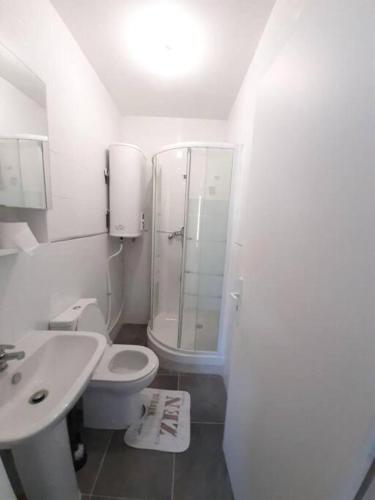 Résidence du Houx - 1 (Astérix, Aéroport CDG, Chantilly, Parc des expos...) (Residence du Houx - 1 (Asterix, Aeroport CDG, Chantilly, Parc des expos...)) in แซงต์ วิซ