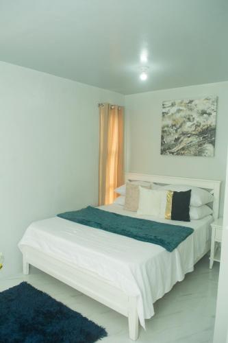 Matina Pangi Evisa Subdivision 2 bedrooms house with parking wifi Netflix in 马蒂纳潘吉