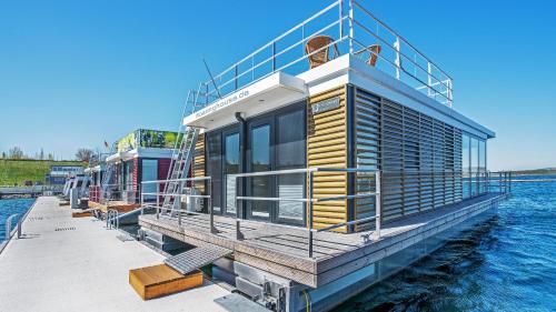 Hausboot Geiseltalsee - Floating House - WELL Hausboote - Family & Friends - Braunsbedra