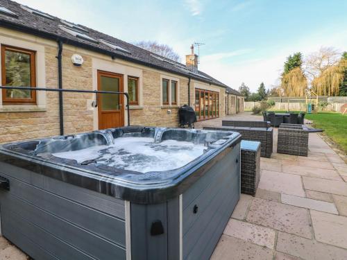 A szálláshely kívülről, Manor House in Grassmoor