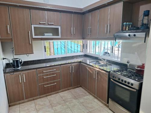 virtuve, Casa Frente Dique Piedras Moras in Almafuerte