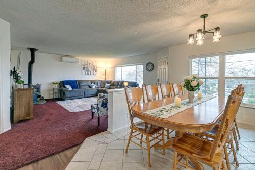 Family-Friendly Winston Vacation Rental w/ Deck! in Winston (OR)