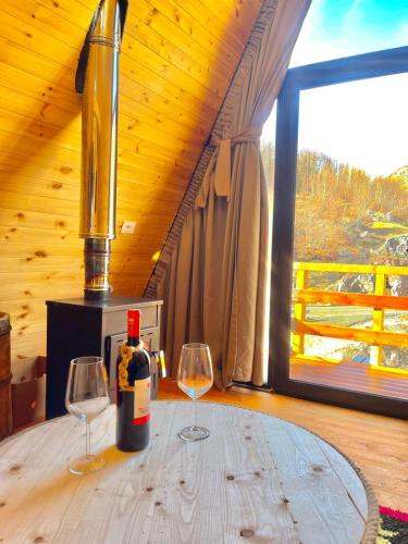 Hotelli välisilme, Vilat Suka Mkushit in Lëpushë