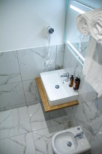 Michelangelo Vatican Guest House - image 12