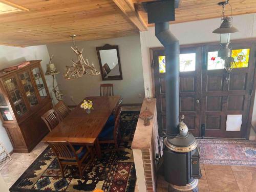The R&R Conifer Cabin in Conifer, USA