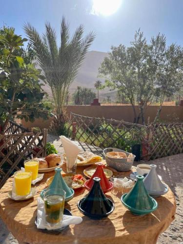 อาหารและเครื่องดื่ม, Dar Jamila in แอรราชิเดีย