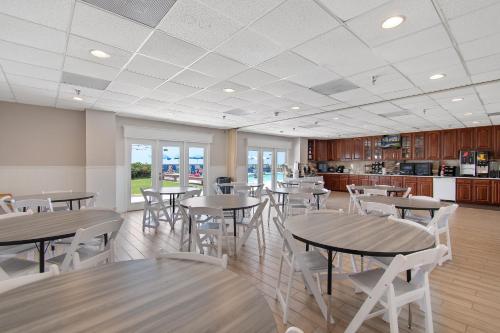 Ocean Isle Inn - image 13