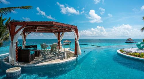 Villa Alma - Beachfront Exclusive Villa in Cancun by Solmar Rentals in Puerto Morelos, Mexico