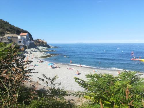 le cap in San Martino Di Lota