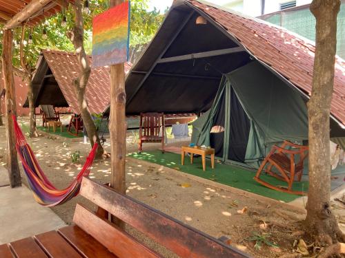 TamaHostel & Glamping in Tamarindo