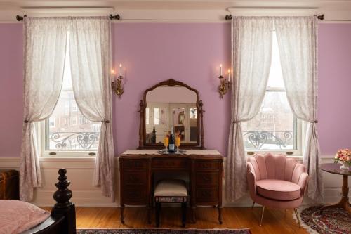 300 Clifton - image 8