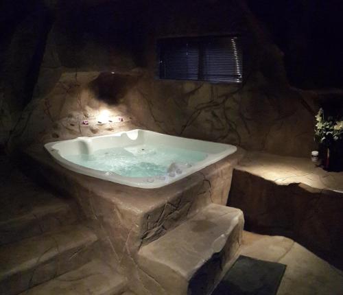 Crystal Rose Lodge & Spa 4
