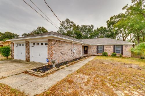 Pensacola Home with Private Yard 7 Mi to Downtown!