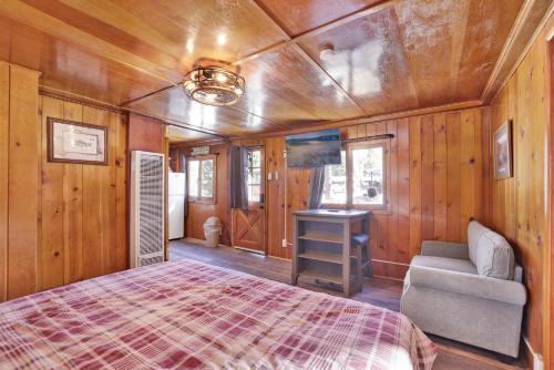 Shore Acres Lodge-451 by Big Bear Vacations - image 12
