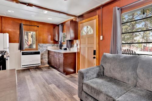 Shore Acres Lodge-451 by Big Bear Vacations - image 10
