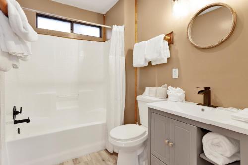 Shore Acres Lodge-450 by Big Bear Vacations - image 14