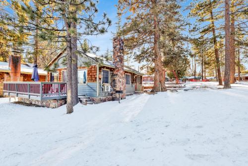 Shore Acres Lodge-450 by Big Bear Vacations - image 10