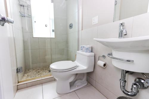 Furnished Newbury Street Studio #6 - image 11