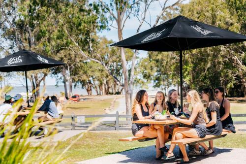 Restaurant, Kangarooms Noosa Everglades in Sunshine Coast