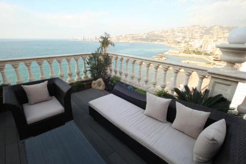 Vista, Portaluna Hotel & Resort in Jounieh