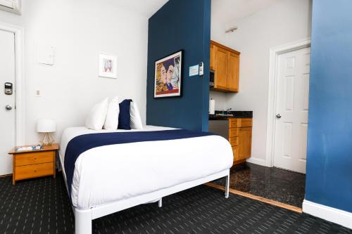 Heart of South End, Convenient, Comfy Studio #42 in Boston, USA