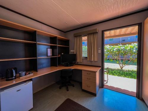 紐曼綠洲汽車旅館 (Oasis Newman) in 紐曼