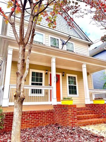 Entire Home Downtown ATL! Walk to GWCC and more! in Vine City