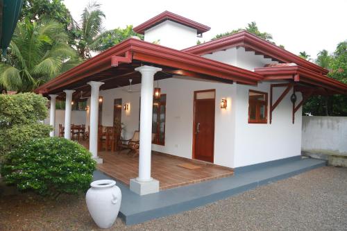 Rupa Villa