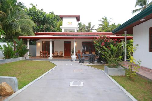 Rupa Villa