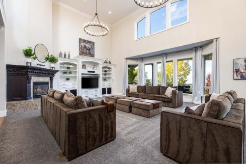 Luxurious Mountain Retreat-unparalleled Views Luxurious Mountain Retreat-unparalleled Views