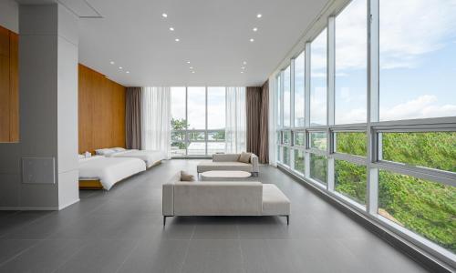 La Terrace Boutique Resort & Spa in Dolsan-eup