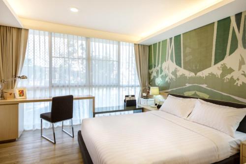 room detail thumbnail 0