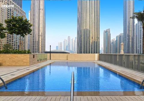 bnbmehomes | Lux Haven w/ Burj View - 1408 - image 13
