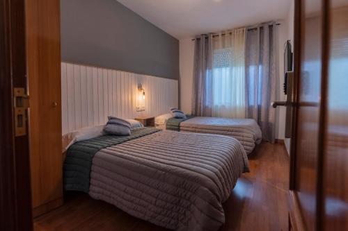 Habitación doble de 1 o 2 camas, baño privado