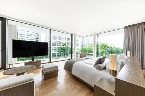 room detail thumbnail 0