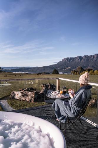 Apkārtne, Eagles Nest Retreat in West Kentish