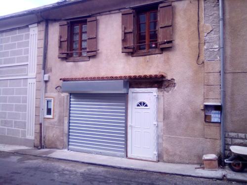 Village où il fait bon de vivre (Village ou il fait bon de vivre) in Moleona-Barusa