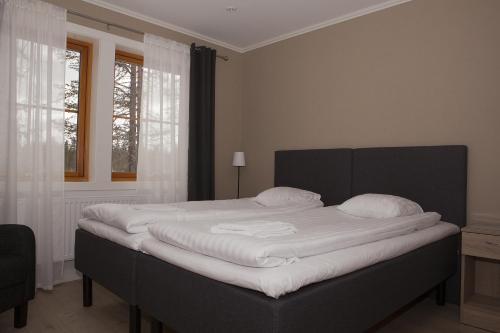 Pinetree Lodge Room Type - Family Room (4 Adults)
