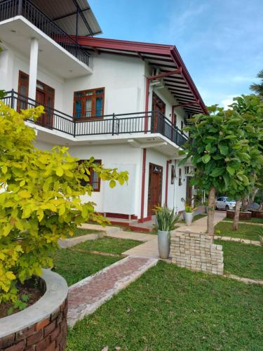 Green Shield Resort - image 3