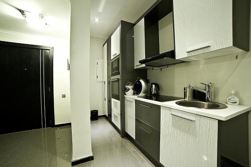 Kitchen, NEW HOTEL-NAMPULA in Nampula