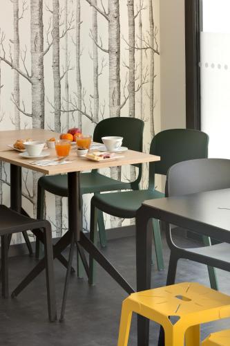 Ténéo Apparthotel Bordeaux Maritime - image 6