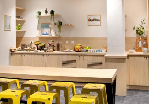 Ténéo Apparthotel Bordeaux Maritime - image 6