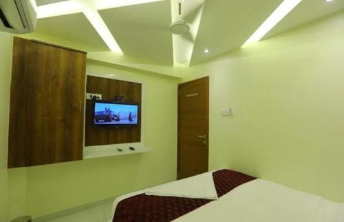 HOTEL SAMRUDDHI