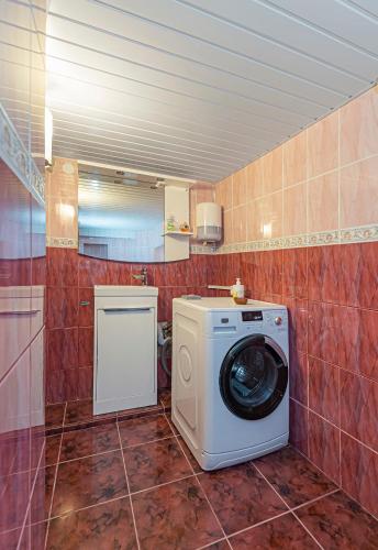 Spacious Studio apartment by Polo apartments