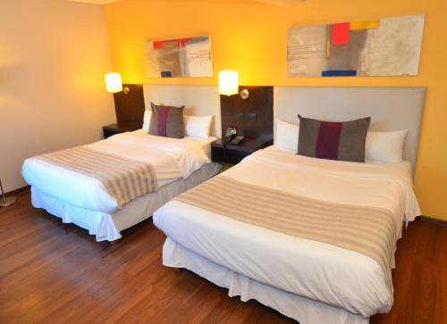 Photo - Hotel Bicentenario Suites & Spa